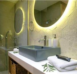 3 bedroom villa with pool & seaview, near Acharavi, sleeps 6